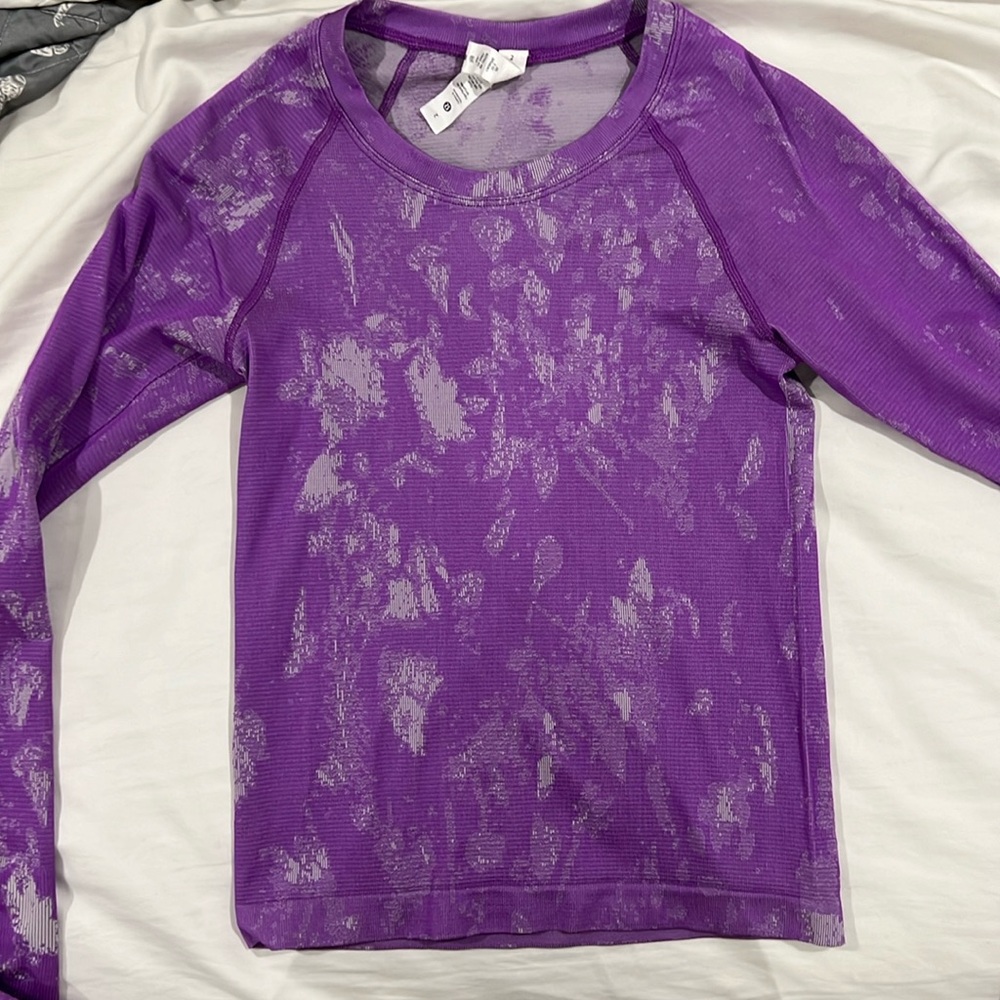 Lululemon swiftly tech long sleeve